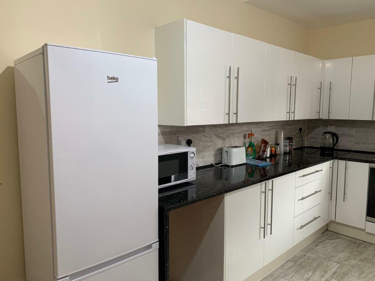 Guest house 50 Mayford Road Manchester